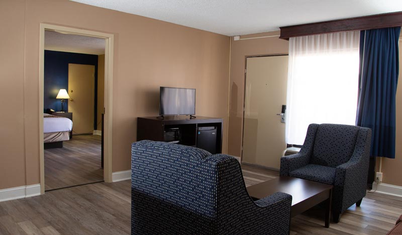King Bed Suite at Hotel Pentagon arlington virginia