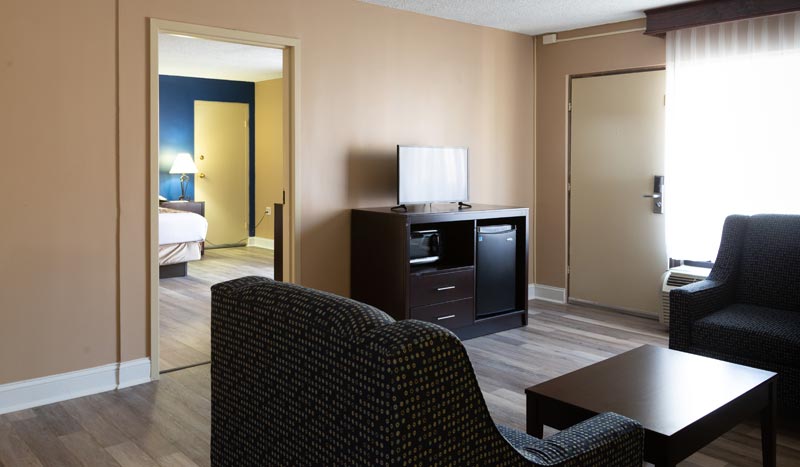 King Bed Suite at Hotel Pentagon arlington virginia